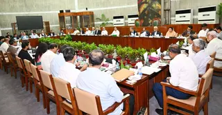 প্রধানমন্ত্রীর সভাপতিত্বে মন্ত্রিপরিষদের বৈঠক শুরু